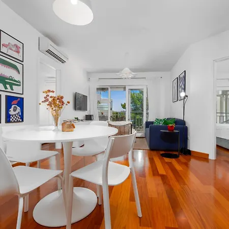 Apartament Mare